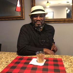 Meet your Posher, Fred